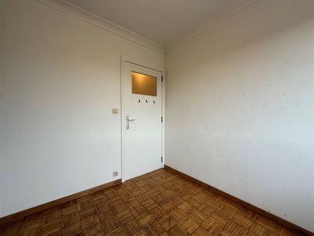 Centraal gelegen appartement met 2 slaapkamers. - Photo 5