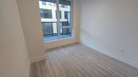 For Lease - 60 Central Park Road Way Unit# 209, Toronto, Ontario - Photo 2