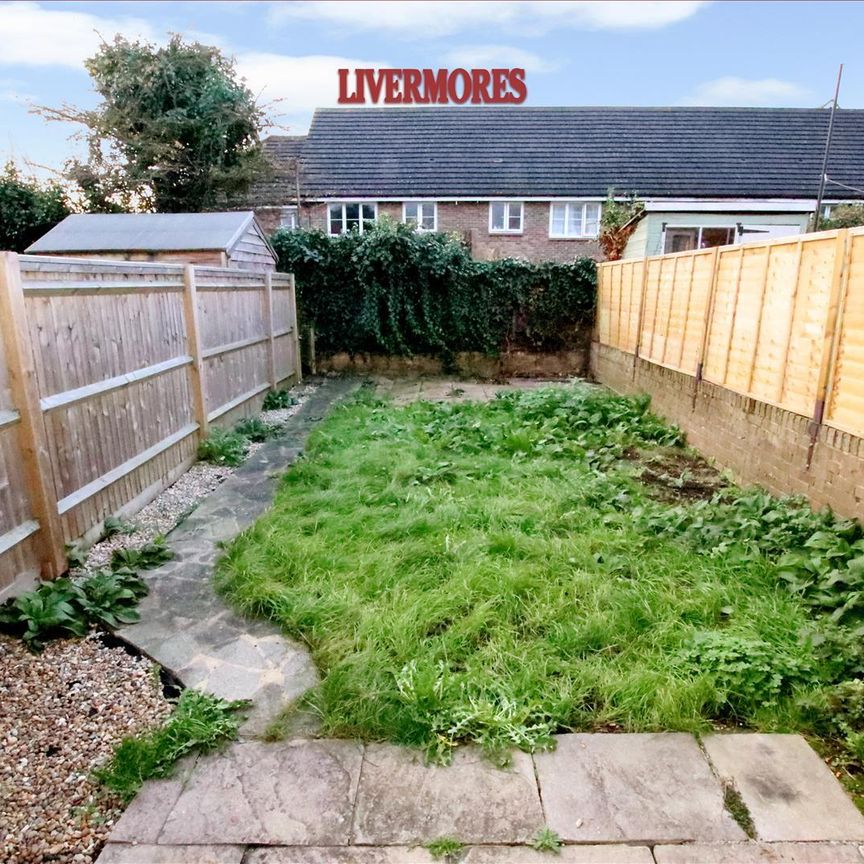 3 bedroom Terraced House to let - Photo 1