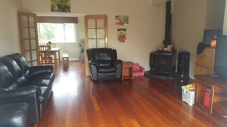 DRURY - Rural Oasis - 5 Acres - NO LETTING FEE - Photo 3