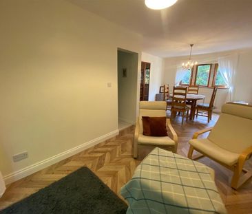 4 bedroom detached house to rent - Photo 6