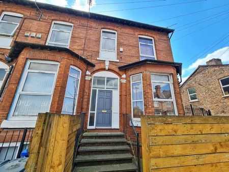 Pine Grove, Manchester, M14 - Photo 3