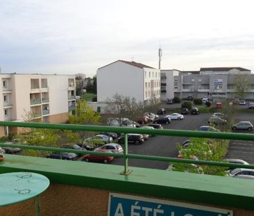 Location Appartement 1 pièce 22m² POITIERS 86000 - Photo 1