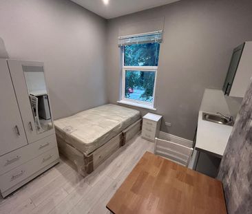 Studio Flat, Amhurst Road, E8 - Photo 4