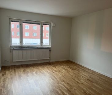 Gersnäsgatan, Katrineholm - Photo 1