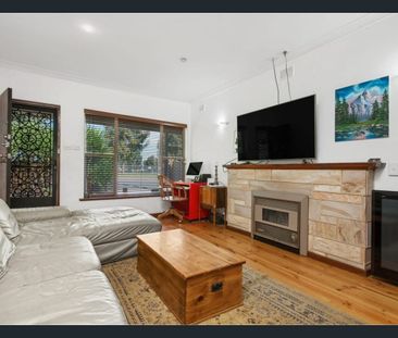 Cosy Family Home at Great Location!!! - Photo 5