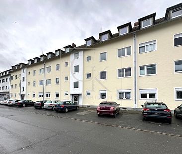 Frisch modernisierte 3-Zimmer-Wohnung mit Balkon - Foto 4