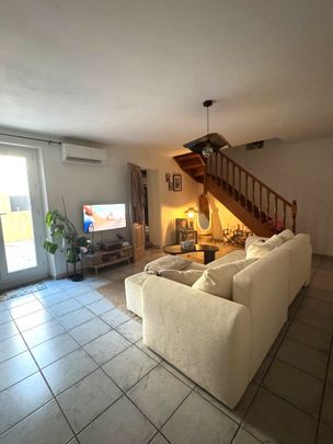 EYRAGUES - Maison de village avec 3 chambres et cour., - Photo 1