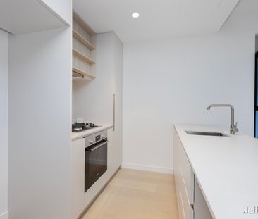 117/29 Waterline Place, Williamstown - Photo 5