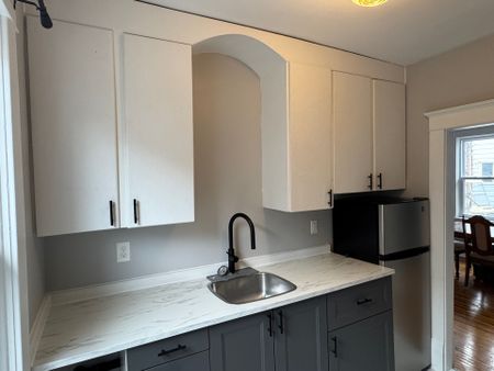 For Lease - 140 ARUNDELL Street Unit# Main, London East, Ontario - Photo 2