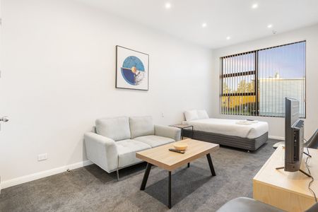 Luxe Living Awaits! - Photo 4