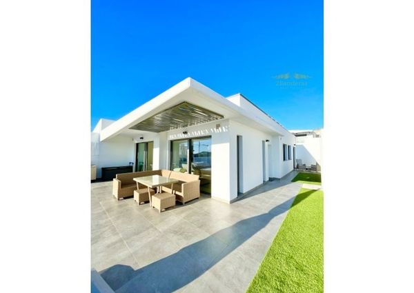 3 bedroom luxury Villa for rent in Finestrat, Spain