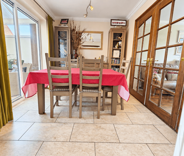 4 bedroom detached house to rent - Photo 2