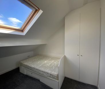 St. Michaels Terrace, Leeds, LS6 - Photo 5