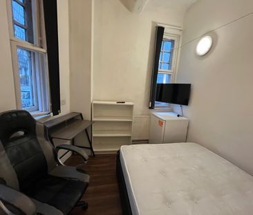 Corporation Street, Manchester - Photo 4