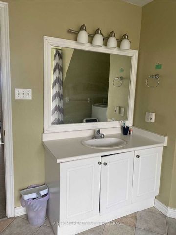 For Lease - 800 Dundas Street Unit# 30, Mississauga, Ontario - Photo 3