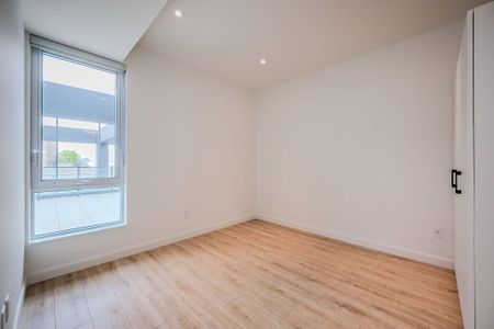 For Lease - 741 King Street Unit# 203, Kitchener, Ontario - Photo 3