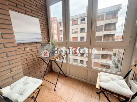 Alquiler de piso en CL Marques De Casa Valdes - Foto 5