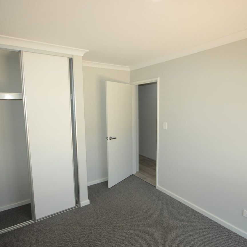 ** THE PERFECT LOCK-n-LEAVE!! ** - Photo 1