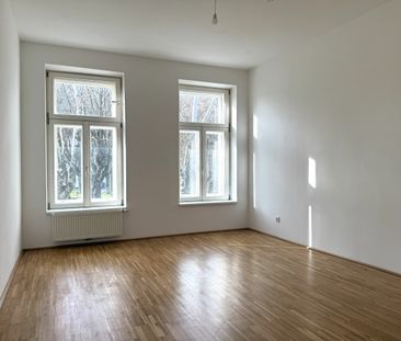 Unbefristet: Modernisierte Altbauwohnung in Liesing Hochstraße 11 T... - Foto 2