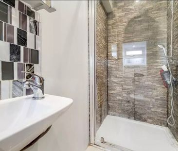 2 Bed Maisonette, St Peters Road, CR0 - Photo 3