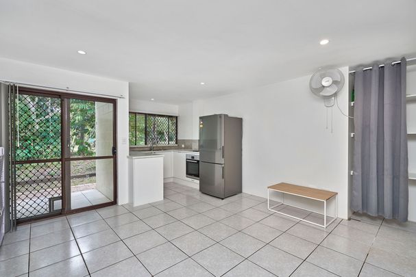 13/5-9 Fisk Street, Westcourt, QLD 4870 - Photo 1