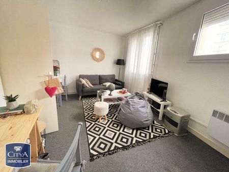 Location Appartement 2 pièces 24m² CLERMONT FERRAND 63000 - Photo 2