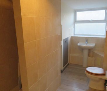 Market Street - Photo 3