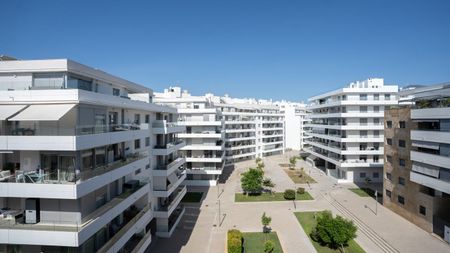 La Campana, Nueva Andalucia, Marbella, Andalusia 29660 - Photo 4