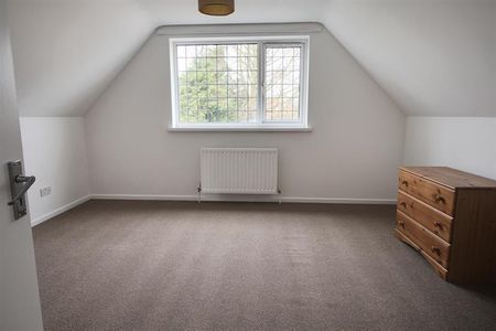 3 bedroom end of terrace house to rent - Photo 5