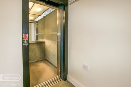 2 BEDROOM FLAT - Photo 4