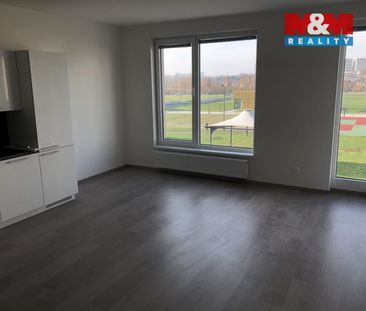 Pronájem bytu 2+kk 58 m² - Fotografie 2
