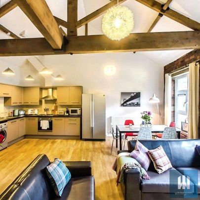 1 bedroom in a house share to rent - Photo 1