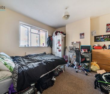 5 bedroom house to rent - Photo 2