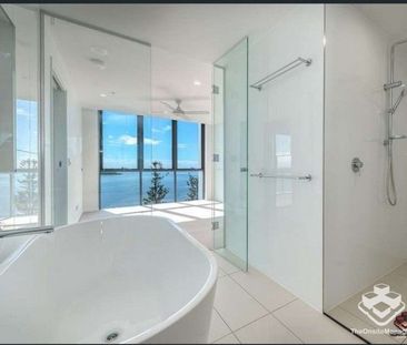 Broadwater Views & Resort-Style Living - Photo 5
