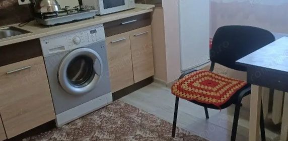 Oferim spre inchiriere garsoniera in zona Aparatorii Patriei - Photo 2