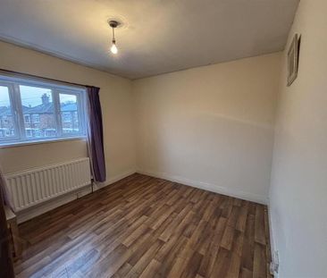 5 Ainsworth Parade, Belfast, BT13 3FP - Photo 5