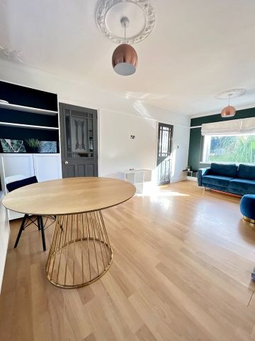 3 Bed Semi-Detached House, Bank Lane, M6 - Photo 4