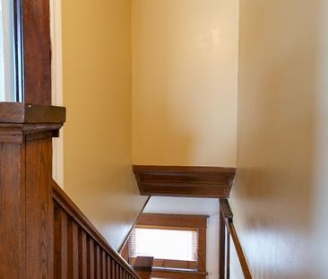 For Lease - 337 DUFFERIN Avenue, Quinte West, Ontario - Photo 1