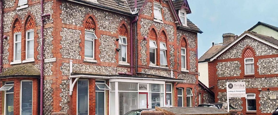 Redoubt Road Flat 1, Room 4 - Photo 1