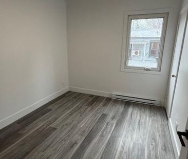 Appartement à louer - Laval (Laval-des-Rapides) - Photo 3
