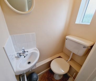 4 Bed Student Accommodation - Photo 6