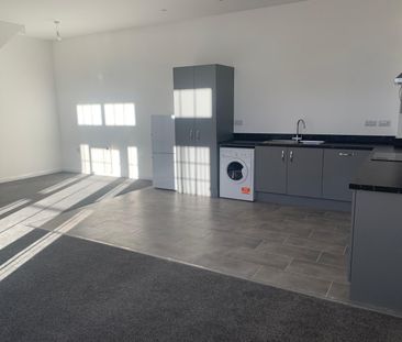 Hall Street, Church Gresley, SWADLINCOTE - Photo 1