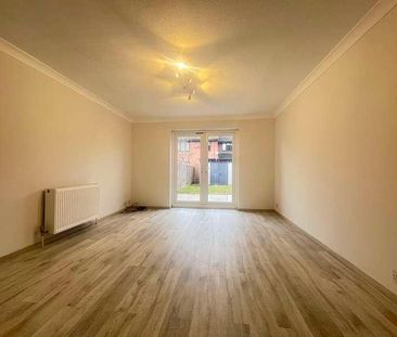 Thrush Green, Harrow, HA2 - Photo 2