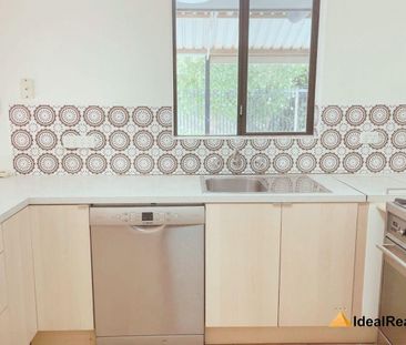 3 Bedroom Home with Pool in Willetton High School Zone - Photo 2