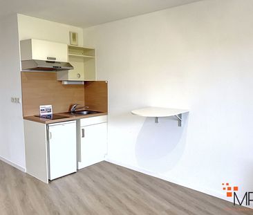 Location Appartement 1 pièce 25m² - Photo 6