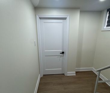 For Lease - 167 Kingsview Boulevard Unit# Basement, Toronto, Ontario - Photo 5