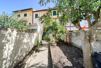 Casa semindipendente in affitto