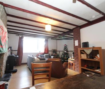 4 bedroom house to rent - Photo 3