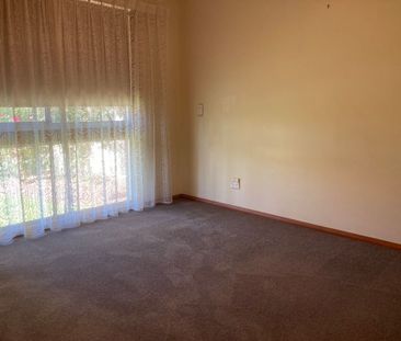 3 Bedroom Home in Hospital Precinct! - Photo 6